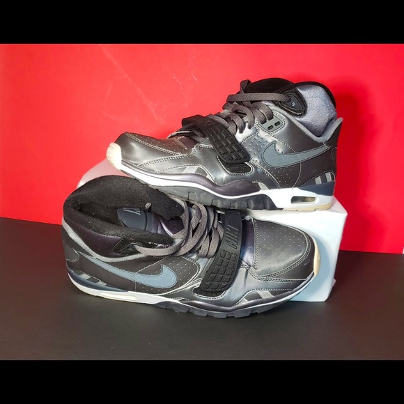 Nike Air Trainers - Picture 2 of 5